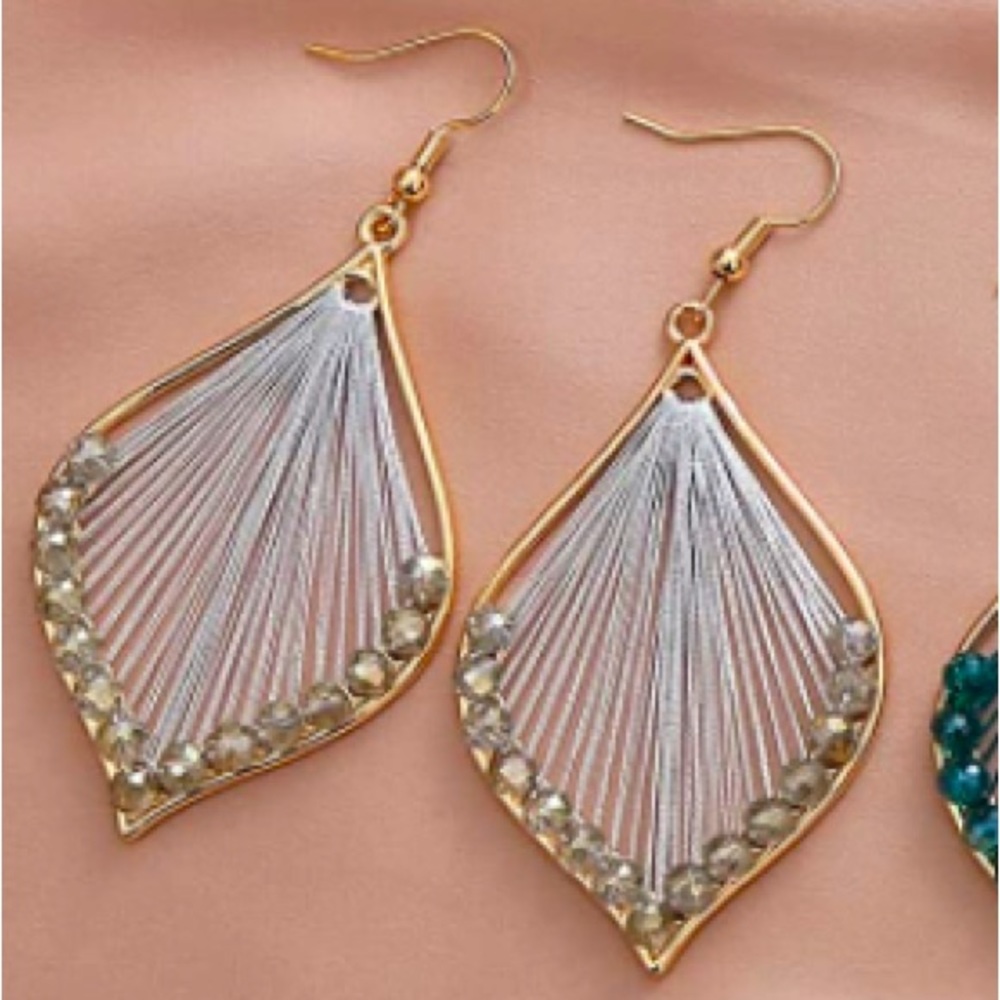 ✨ NWT Bohemian Woven Earrings ✨Hand Crafted ✨Artisan✨